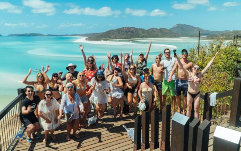 Backpackers on the East Coast in Bounce Noosa hostel enjoying the pool