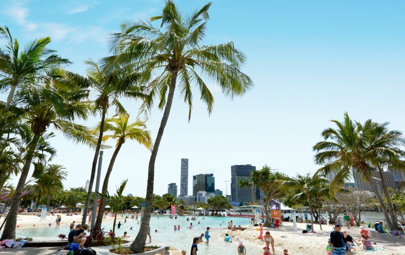 Backpackers on the East Coast in Bounce Noosa hostel enjoying the pool